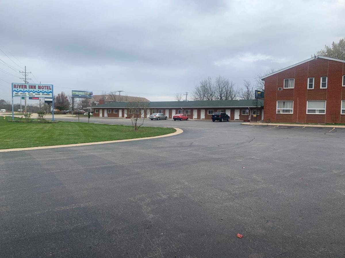 River Inn Motel Fox River Grove エクステリア 写真